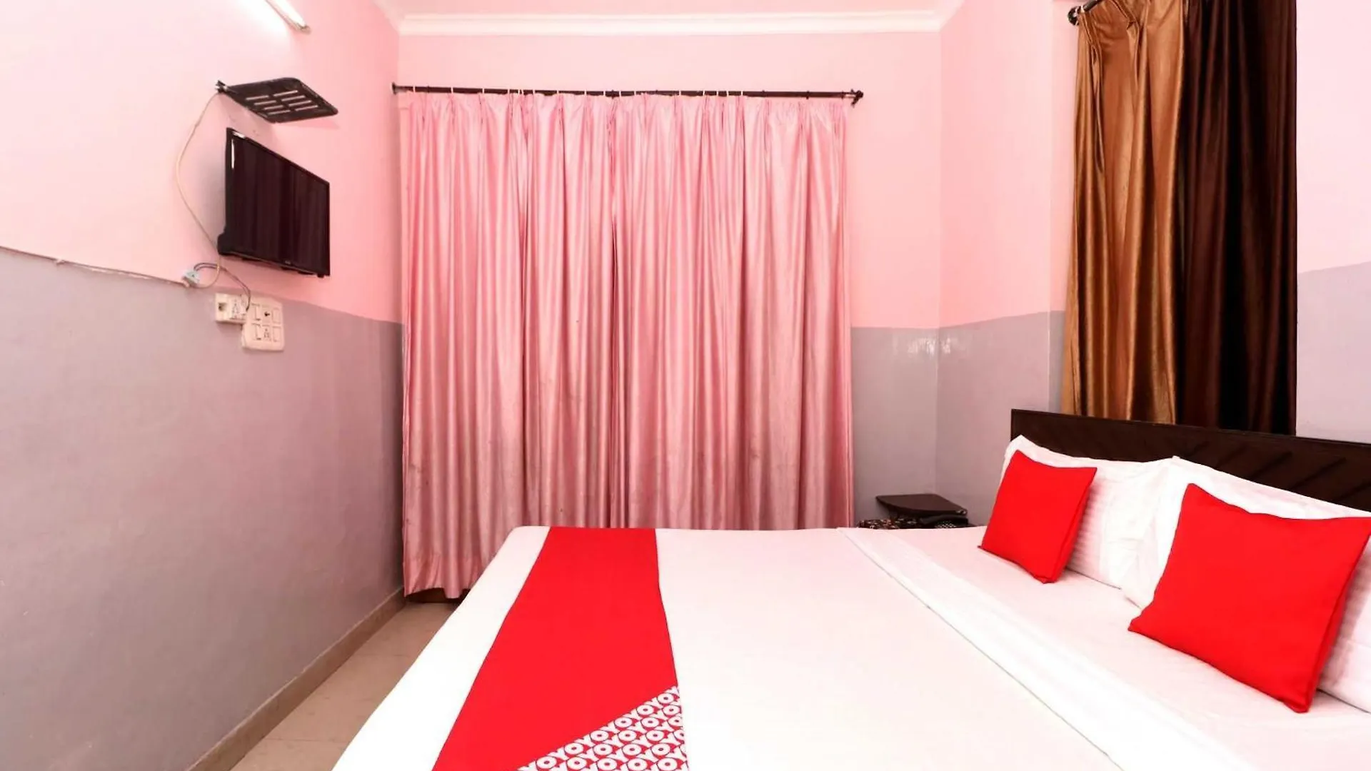 Hotel O Ashoka Residency Chandigarh