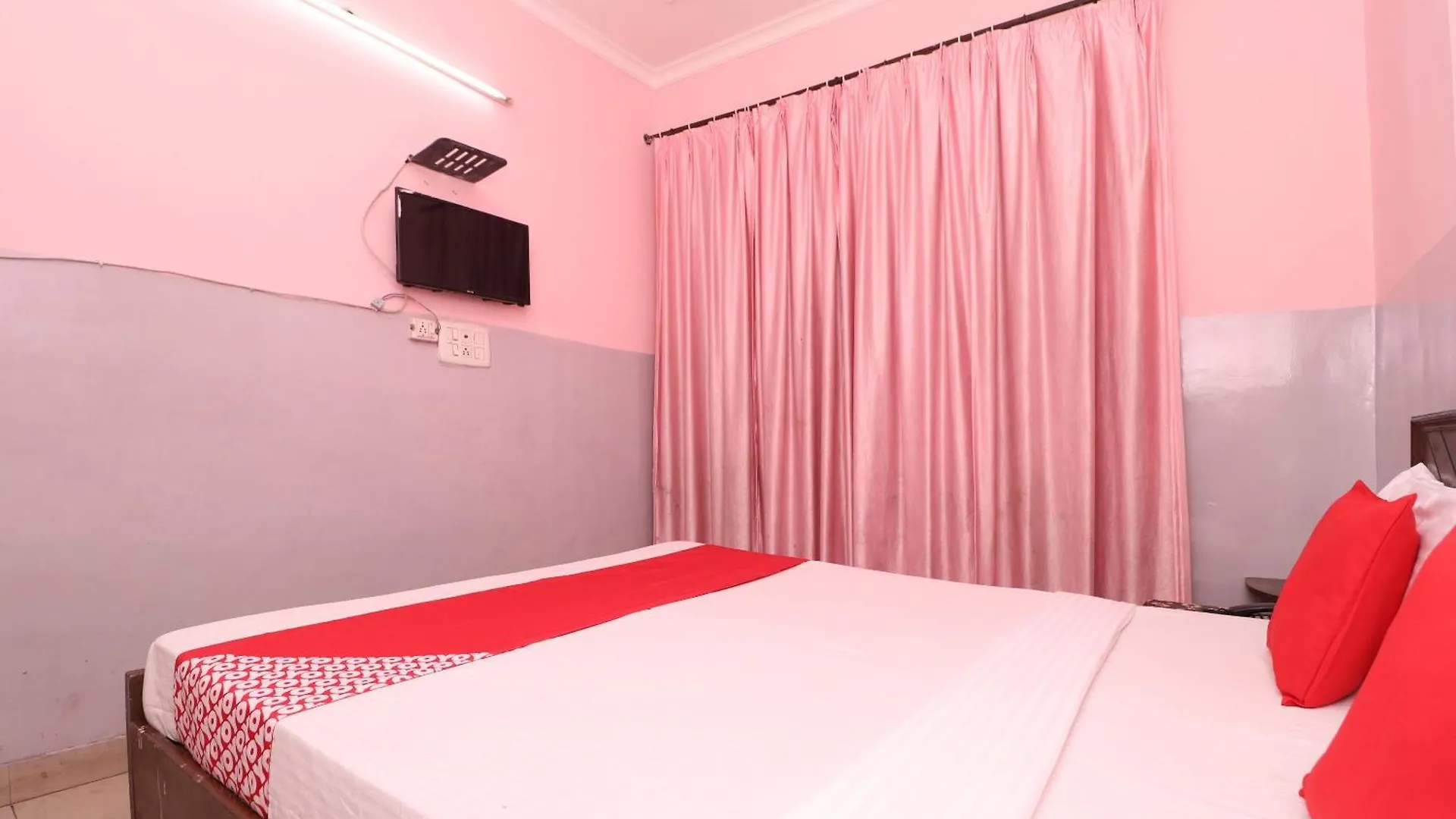 Hotel O Ashoka Residency Chandigarh